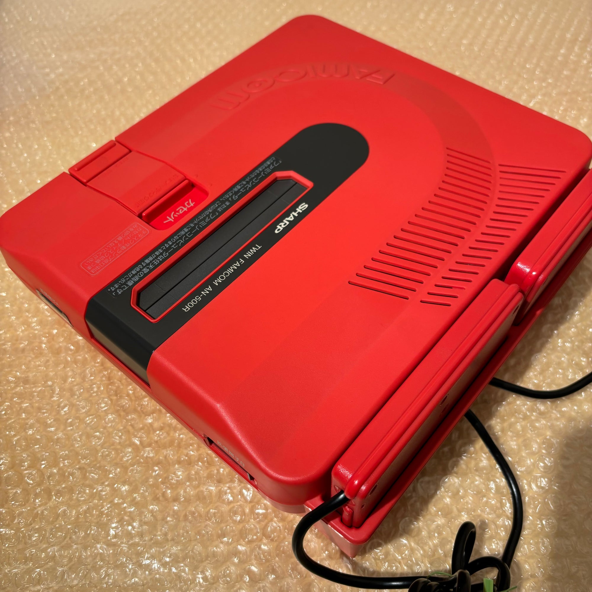 SHARP Twin Famicom set (AN-500R) with NESRGB kit - RetroAsia