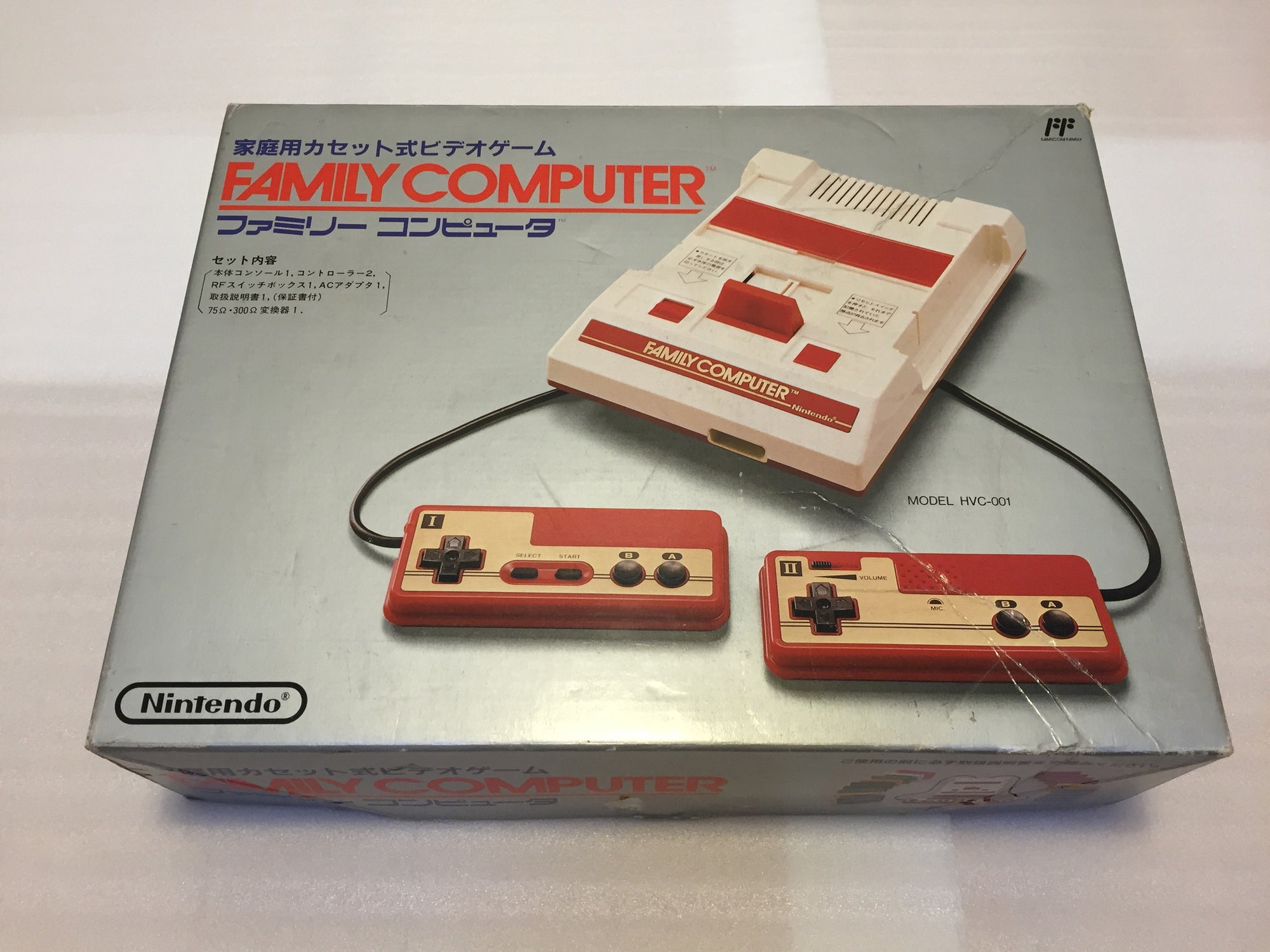 Famicom System + 3 games - RetroAsia - 1