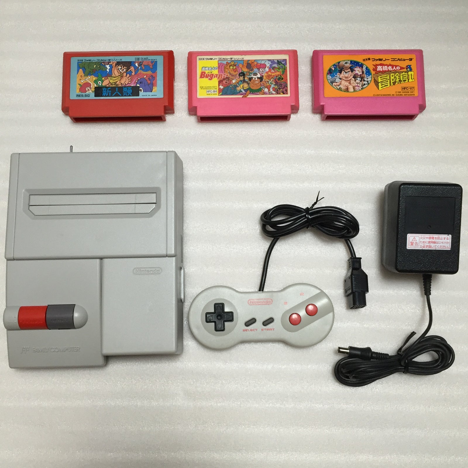 NESRGB Modded AV Famicom - Hudson set