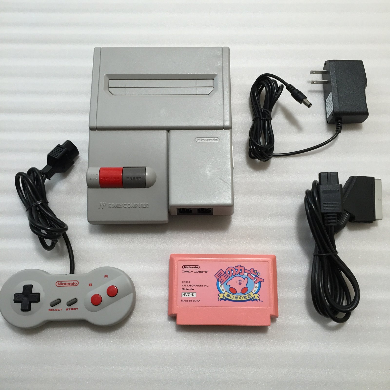 NESRGB Modded AV Famicom - Kirby set