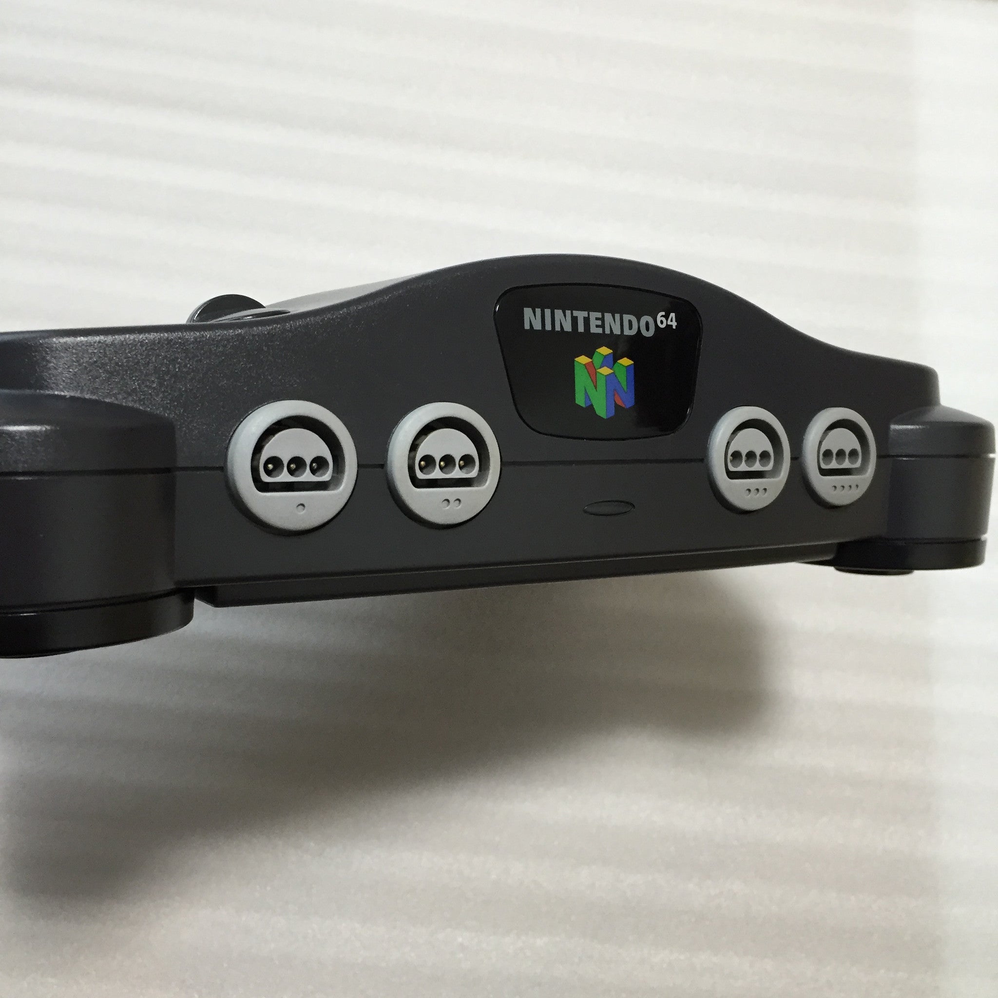 RGB Modded Nintendo 64 set - compatible with JP and US games - RetroAsia