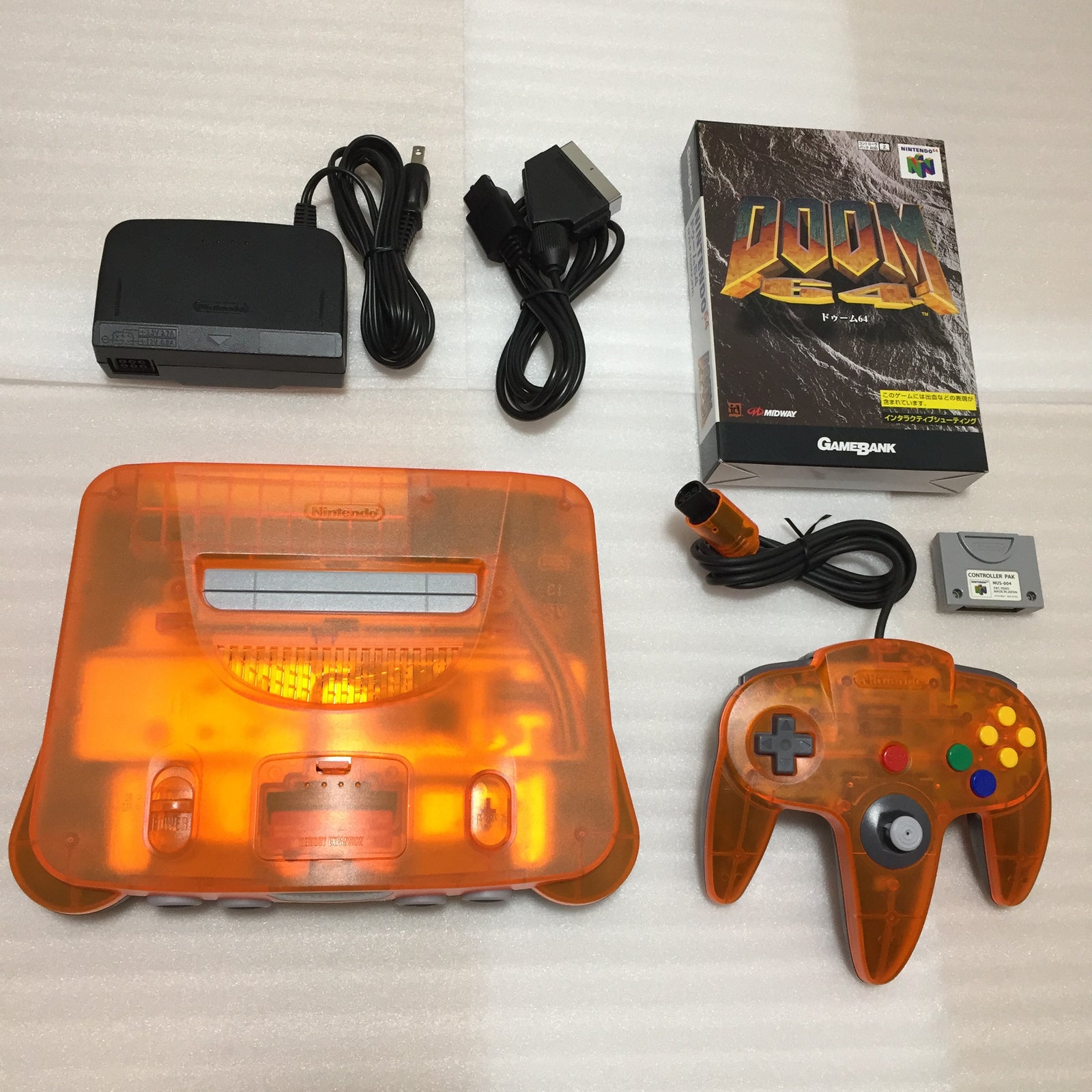 Daiei Hawks Nintendo 64 (JP/US) with N64RGB kit - Doom set