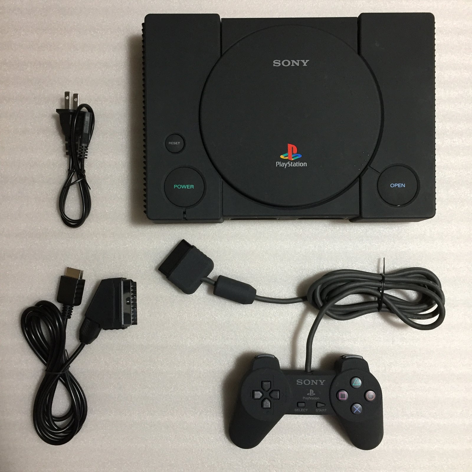 PS1 DTL-H3000 with RGB cable