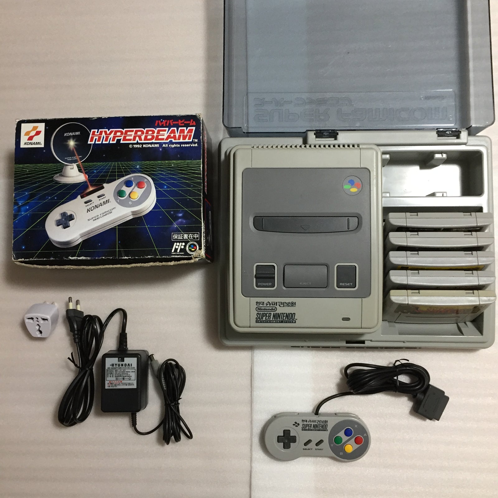Hyundai Super Comboy (Korean Super Famicom) set