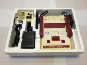 Famicom System + 3 games - RetroAsia - 2