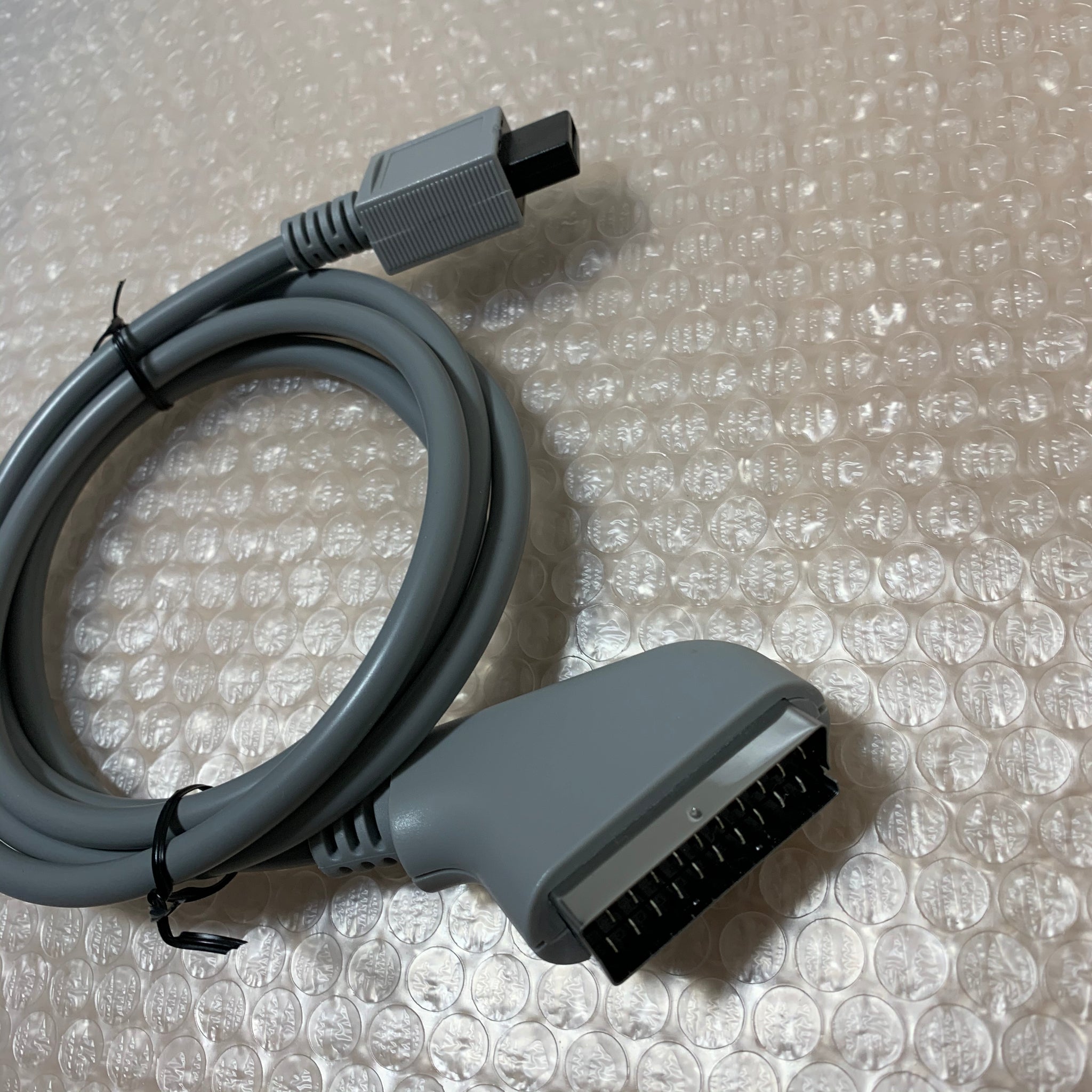 Unboxing & Testing Nedis SCART to HDMI Converter 