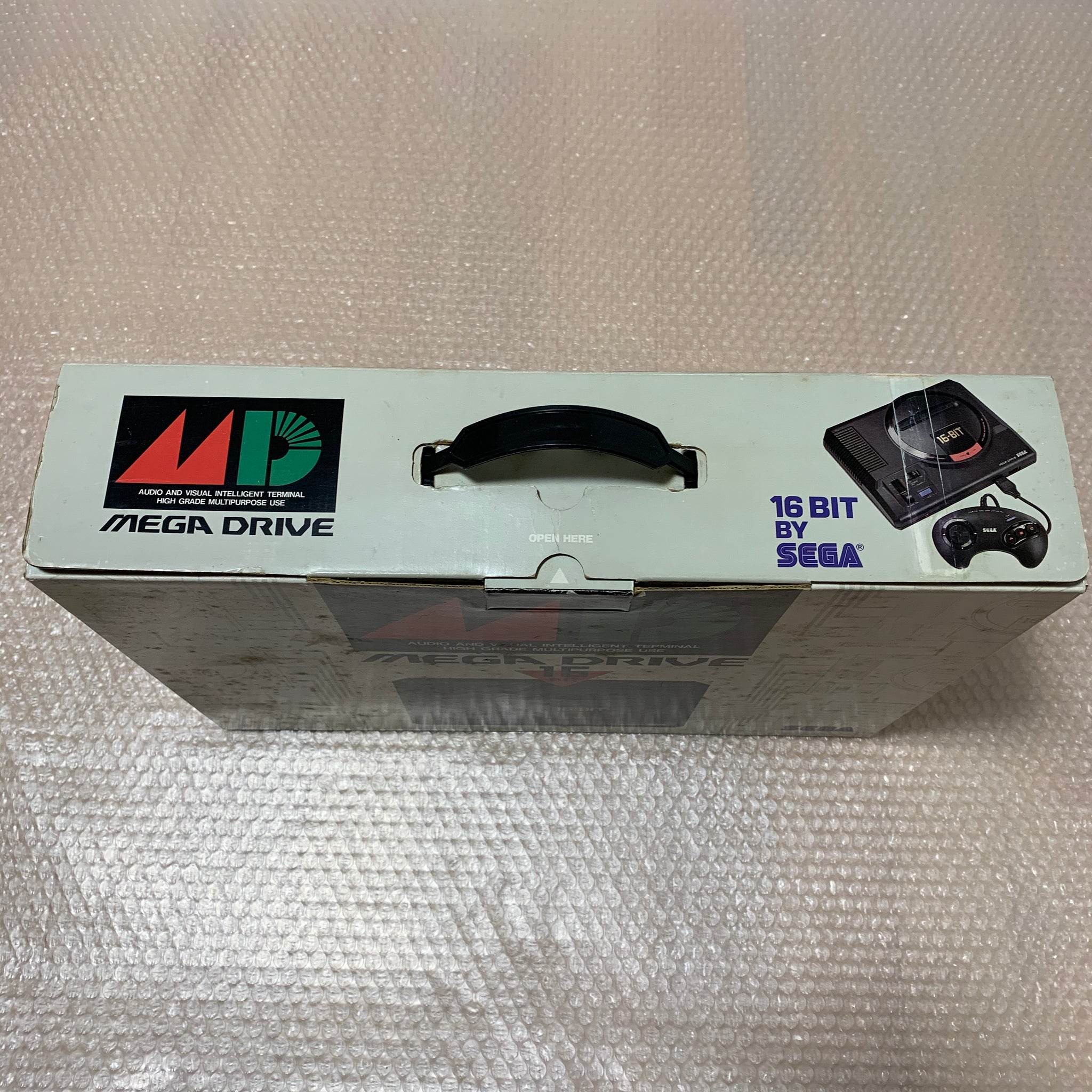 Boxed Megadrive + Mega-CD 2 set - Region Free with RGB cable - RetroAsia