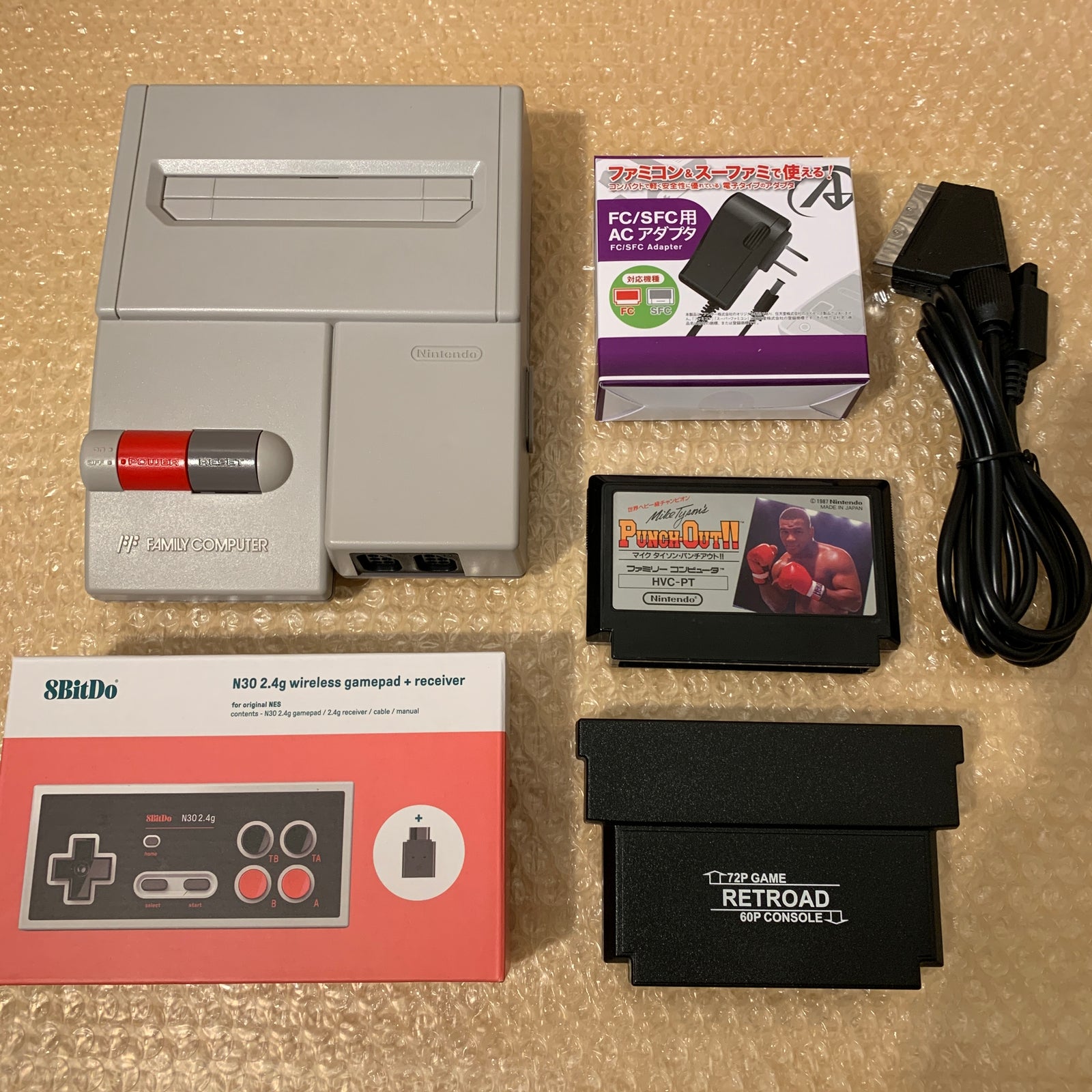 NESRGB (V4) AV Famicom set with wireless controller and NES adapter