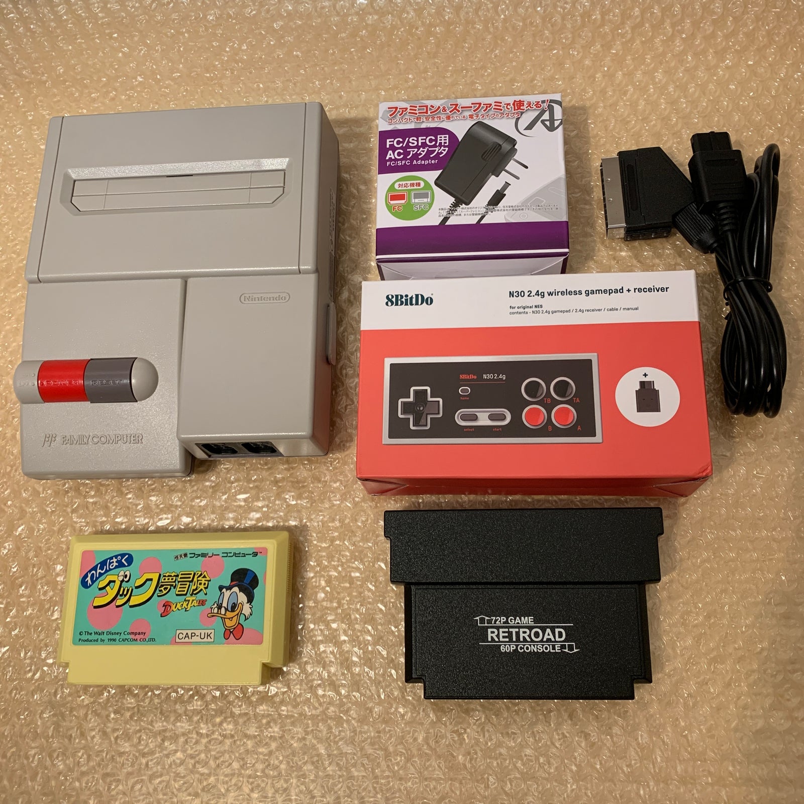 NESRGB (V4) AV Famicom set with wireless controller and NES adapter